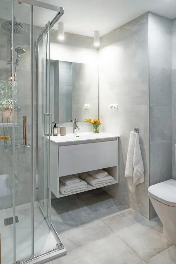 Precioso Apartamento En Maria Zambrano Málaga